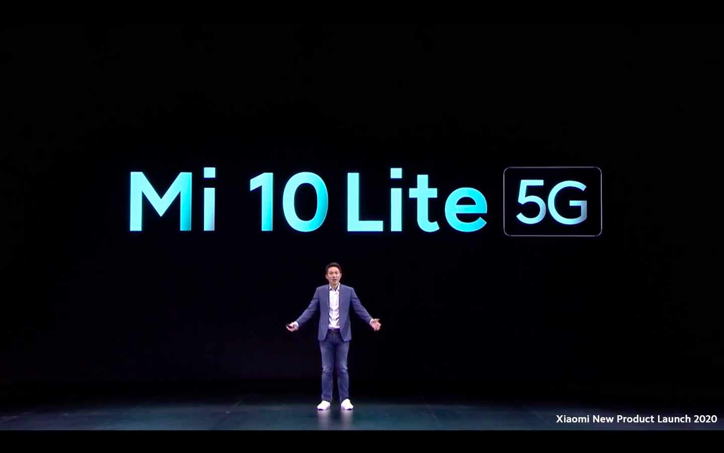 Shou Zi Chew stellt das Xiaomi Mi 10 Lite vor. (Bild: Screenshot)